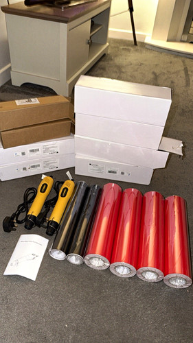 Red and black vinyl rolls - black,